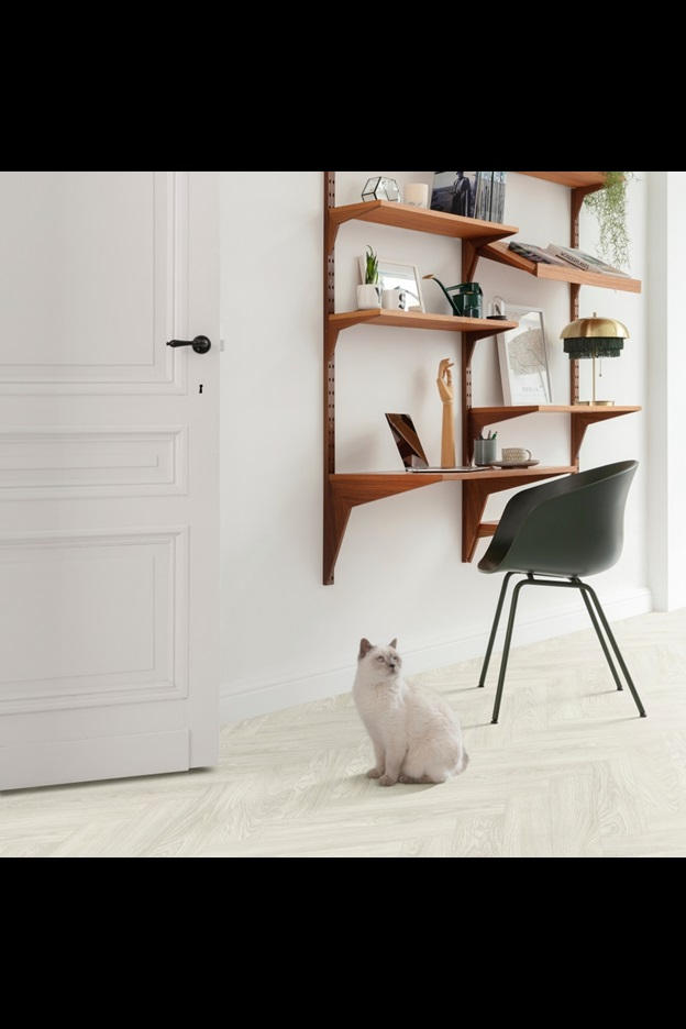 Замковая ПВХ плитка Laurel Oak 51104 (630*126*6 мм) — купить в Бийске