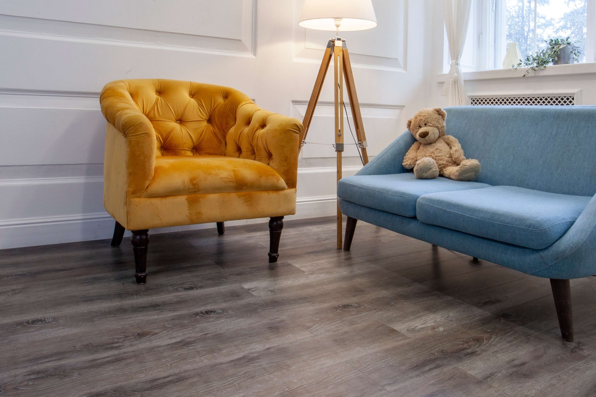 Усовершенствованная кварц-виниловая плитка «Damy Floor» Дуб Рустикальный Черный (1227*187*2,5 мм) — купить в Бийске