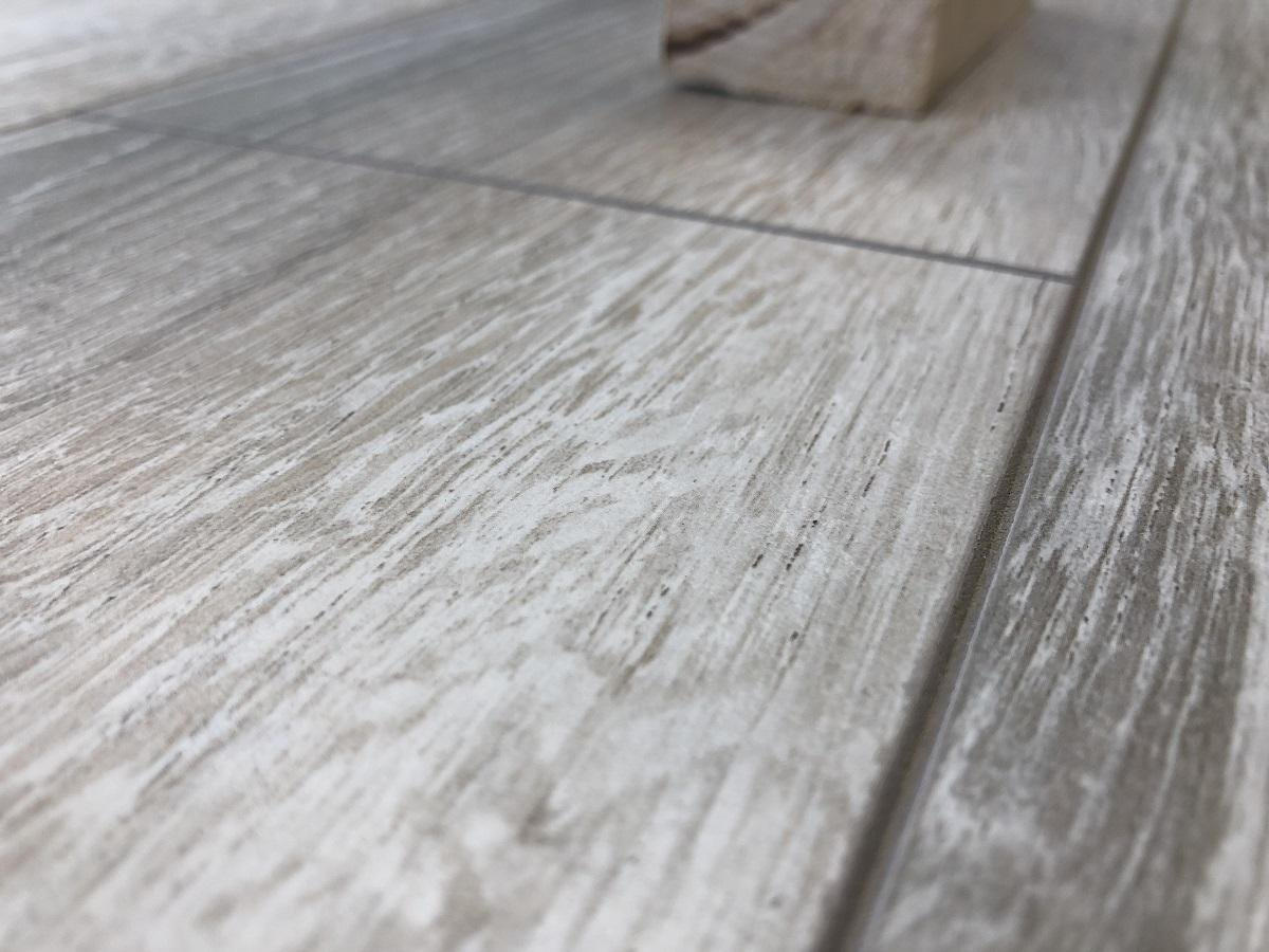 Ламинат "SunFloor" 8/33 4NV Сосна Тахо 52 (1380*159*8 мм) — купить в Бийске