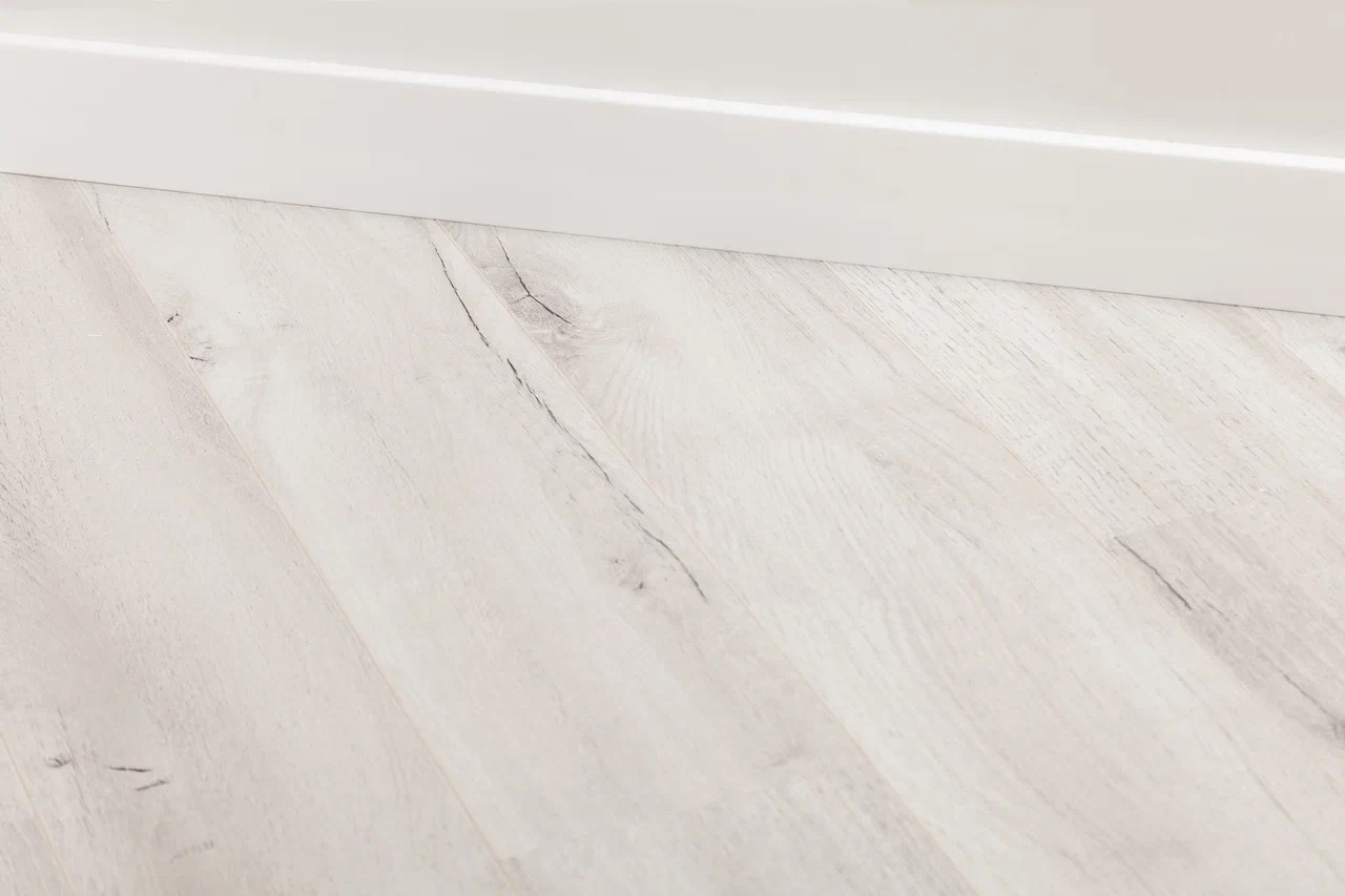 Ламинат "Bonkeel" Dream Wood 220 (1292*159*8 мм) — купить в Бийске