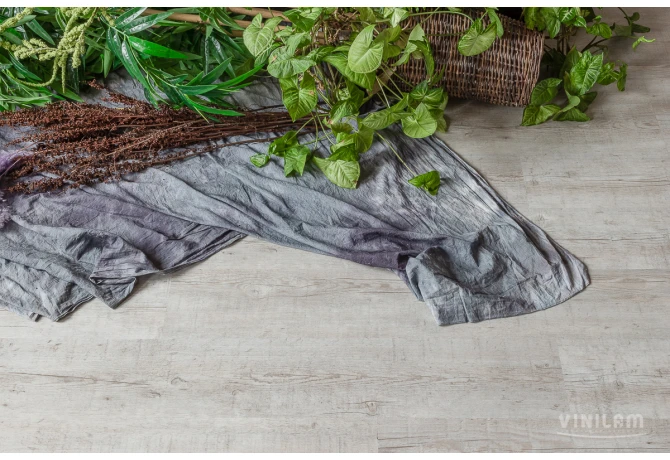 Кварц-винил Дуб Форст (1228*188*2,5 мм) — купить в Бийске