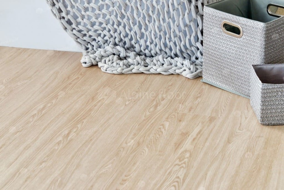 Виниловый ламинат "Alpine Floor" Classic Light MC Ясень Макао (1220*183*3,5 мм) — купить в Бийске